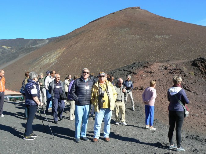(14)  Etna